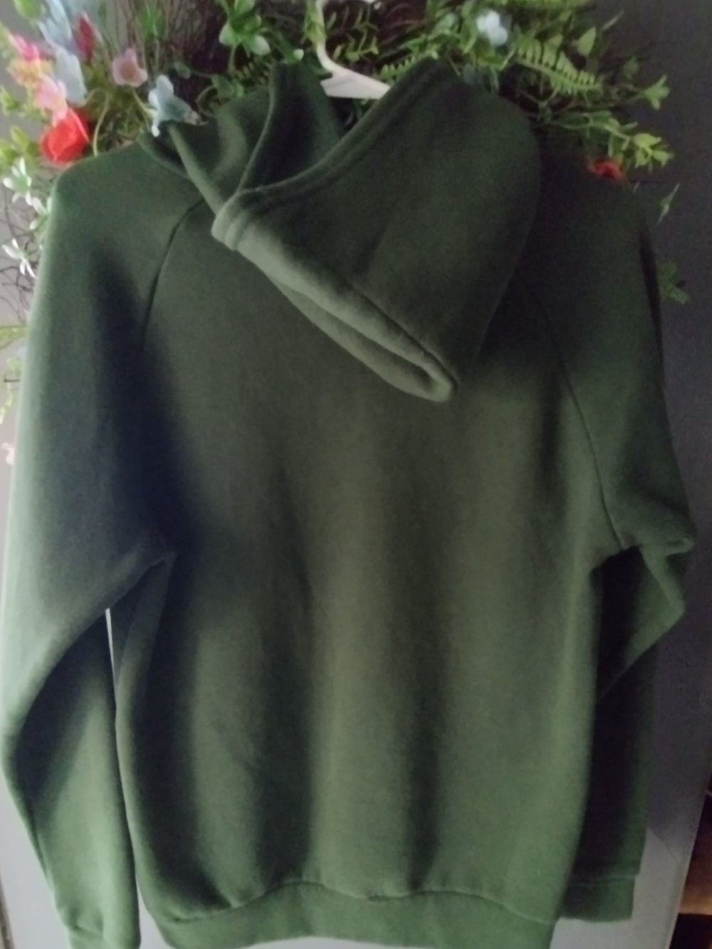 Ariat Dark Green Logo Hoodie - Picture 2 of 2
